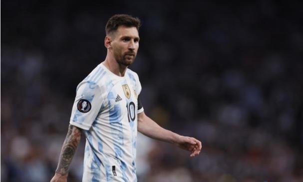 韩国又一位“财阀三代”作为男团成员出道，家族在韩国拥有800家门店